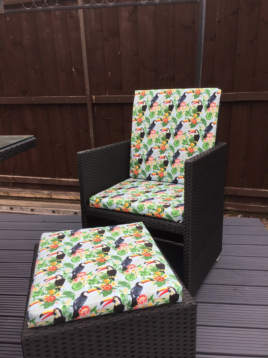 Tropical garden seat covers