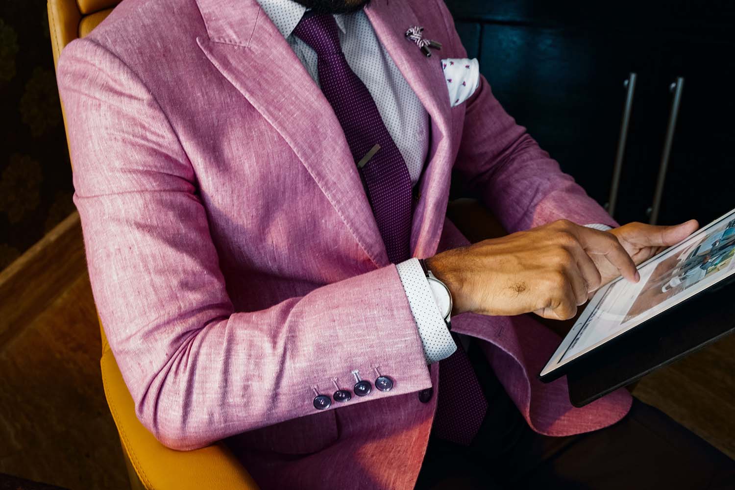 The Ultimate Spring & Summer Suit Guide | Summer Suit Fabrics, Colors – The  Dark Knot