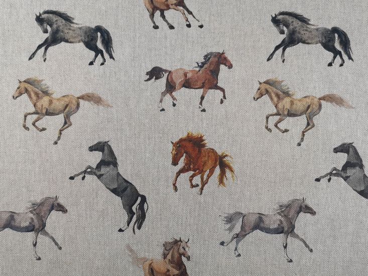 Linen Look Printed Panama, Horse