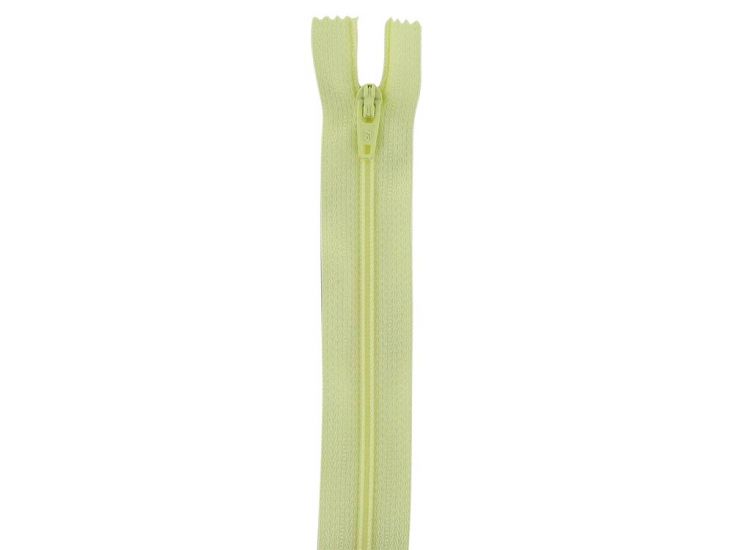 Closed End Dress Zip, 18 Inch, Light Yellow