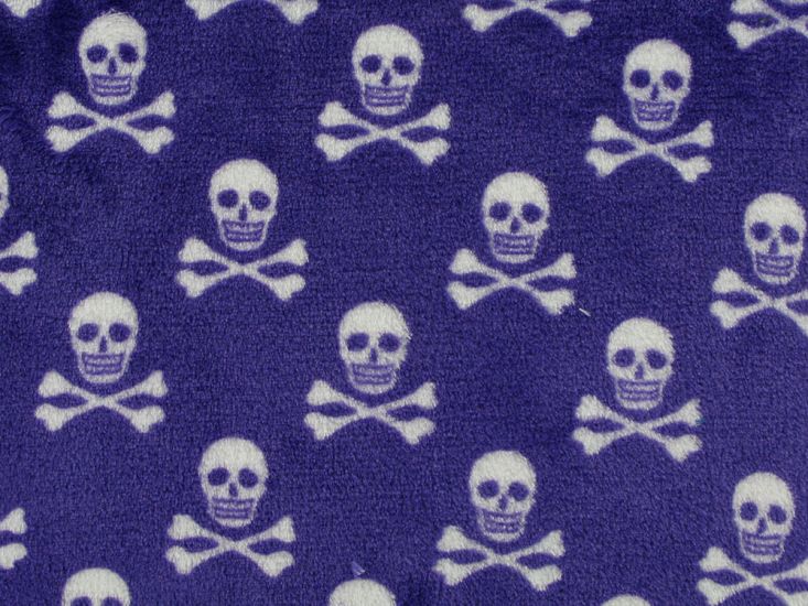 Ultra Soft Cuddle Fleece Skulls, Purple