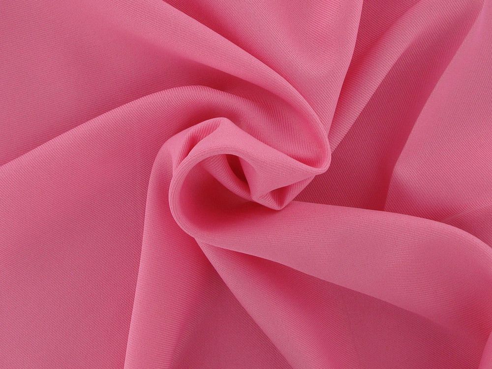 What is Polyester Fabric? Material Characteristics, Uses and How